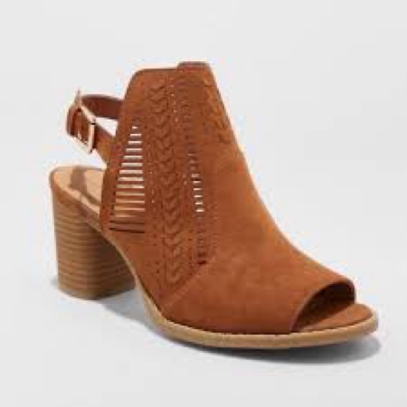 Universal Thread Shoes - Universal Thread 💚 Brown sling back peep-toe shoe